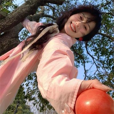 华颐：吞噬怪物的孩子